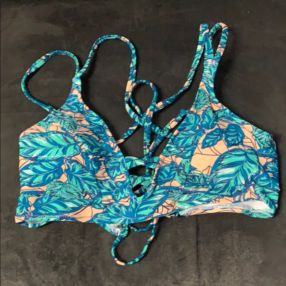 Leaf bikini NWT